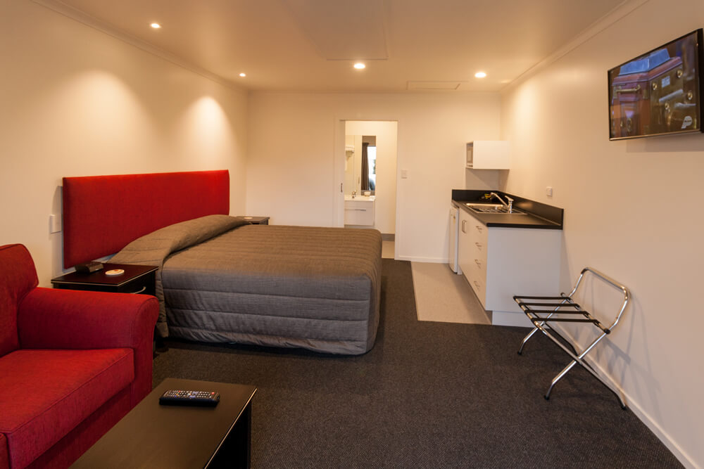 Bedroom In Studio King Unit At Cork And Keg Motel In Renwick Marlborough NZ